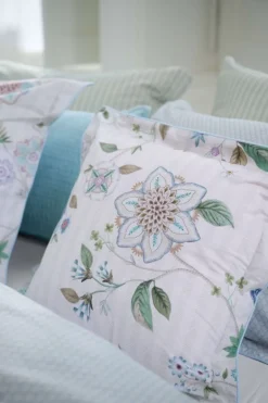 Quadratisches Zierkissen Flores Bailando Gebrochen Weiss