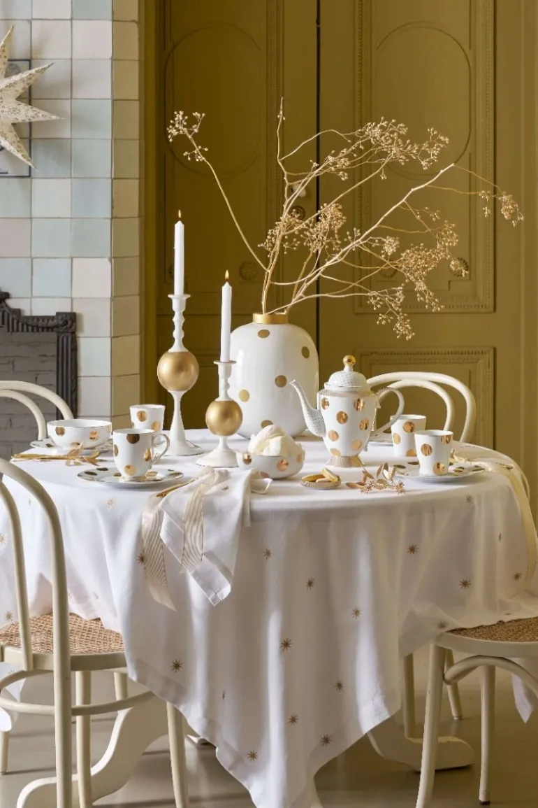 Set/2 Servietten Bestickung Sterne Gold