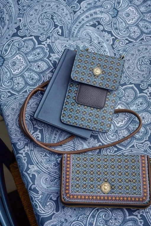 Telefontasche Klein Clover Blau