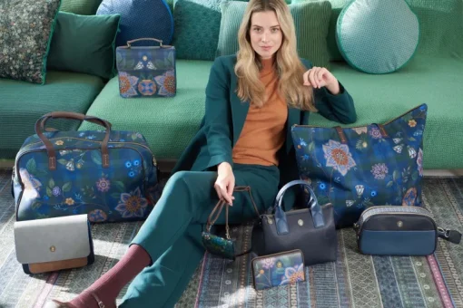 Tovy Reisetaschen Mittelgross Flores Felices Dunkel Blau